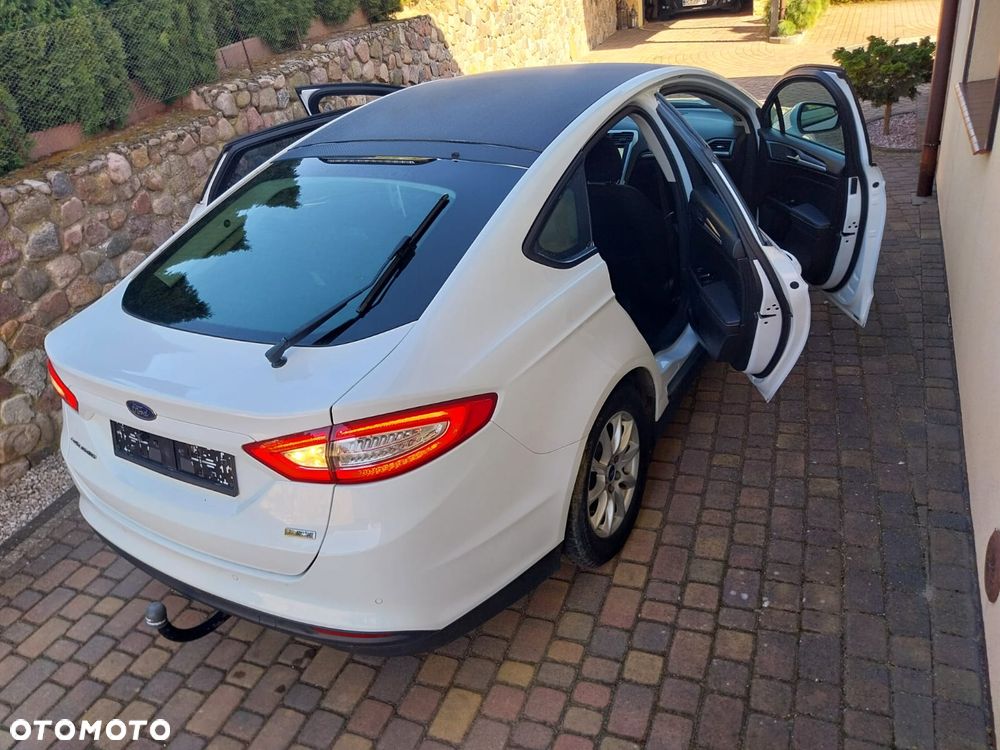 Ford Mondeo - 22
