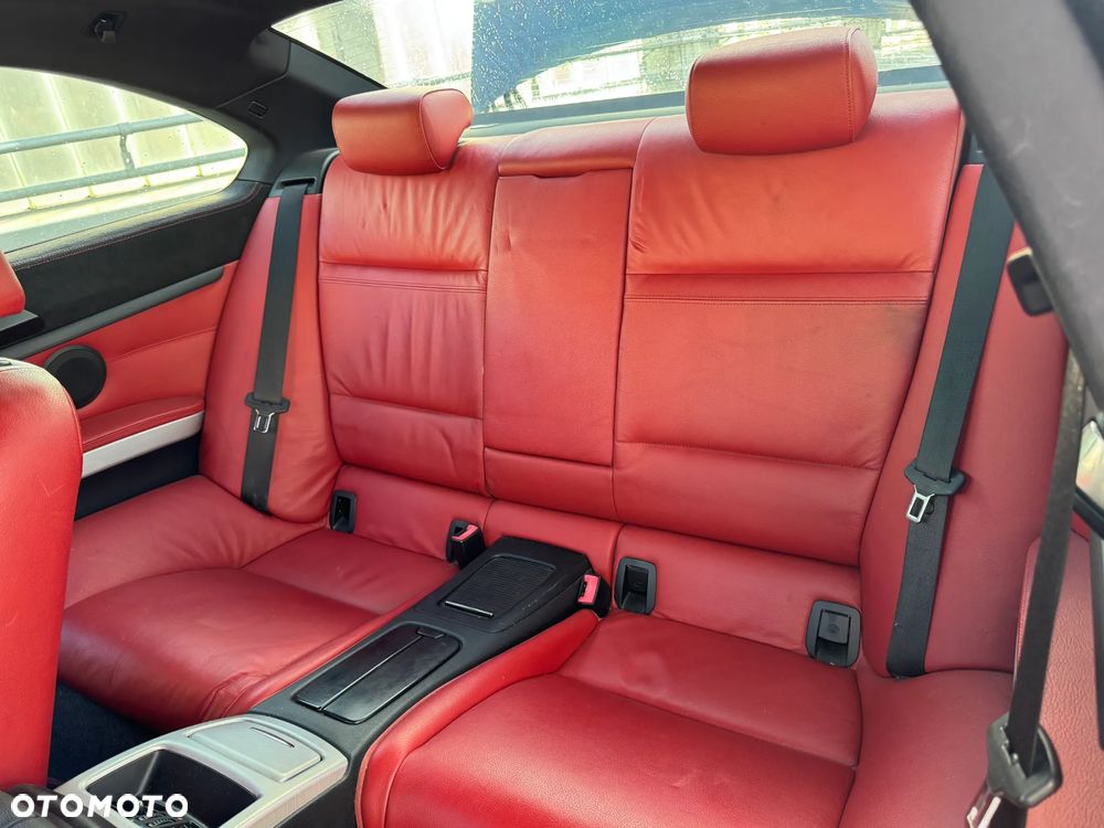 BMW Seria 3 320i - 13