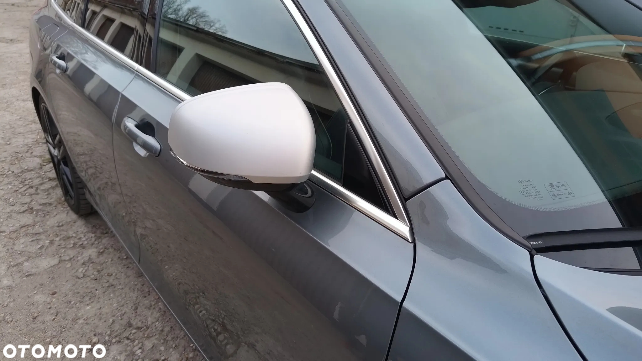 Volvo V90 D4 Geartronic R Design - 28