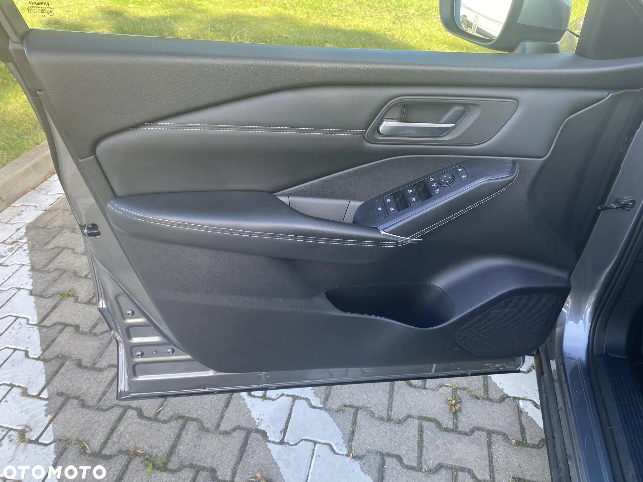 Nissan Qashqai 1.3 DIG-T N-Connecta DCT - 11