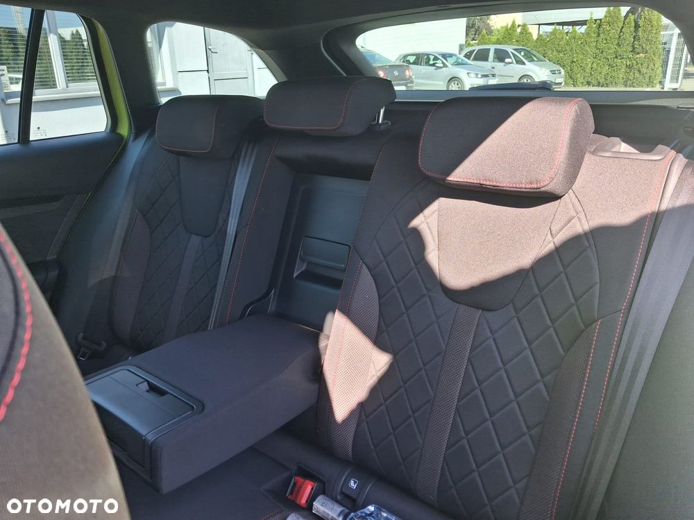 Skoda Octavia 2.0 TSI RS DSG - 17