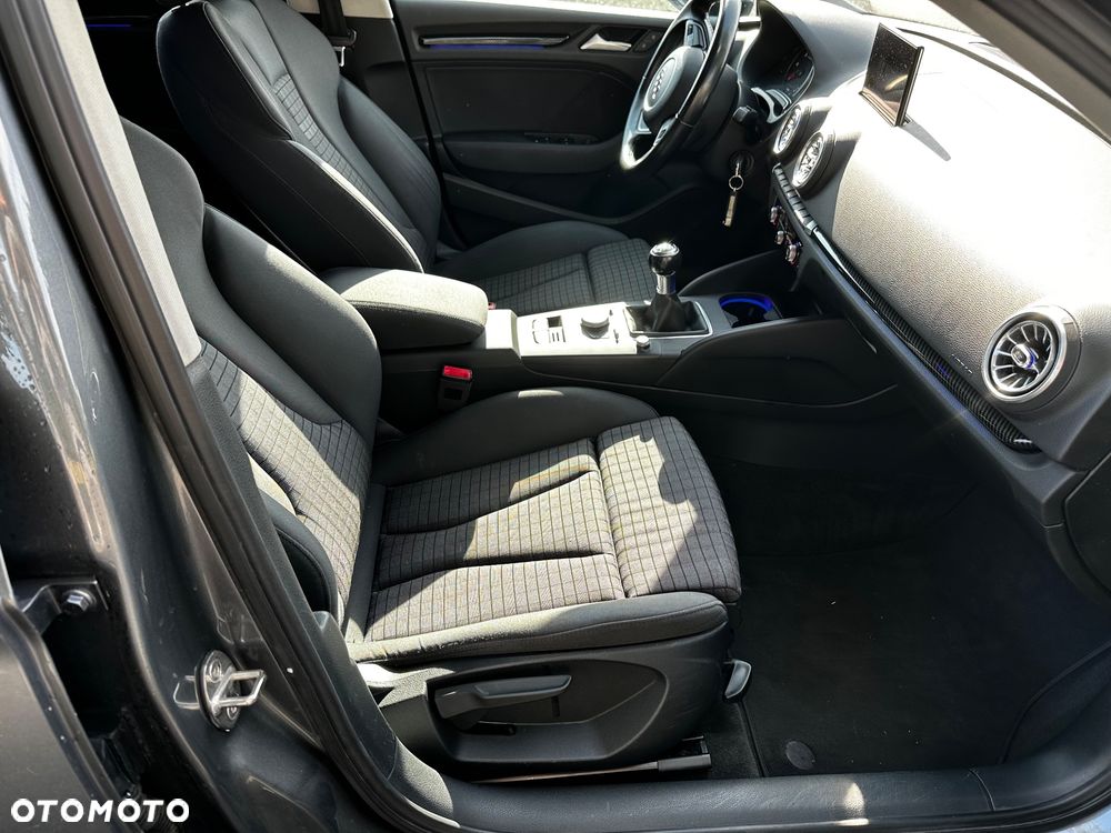 Audi A3 Limousine 2.0 TDI (clean diesel) Ambiente - 19