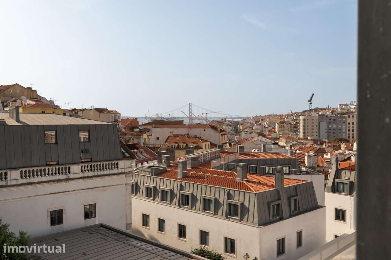 Duplex T3 com piscina, Santa Catarina, Lisboa - Grande imagem: 2/35