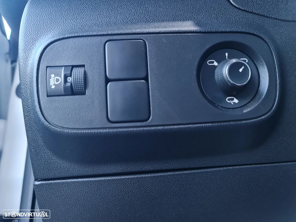 Citroën C3 1.2 PureTech Feel Pack - 26