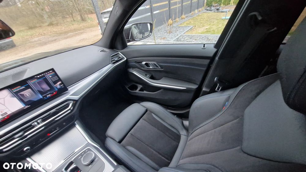 BMW Seria 3 320d Edition M Sport Shadow - 25