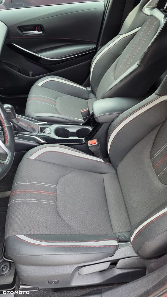 Toyota Corolla 2.0 Hybrid GR Sport - 7