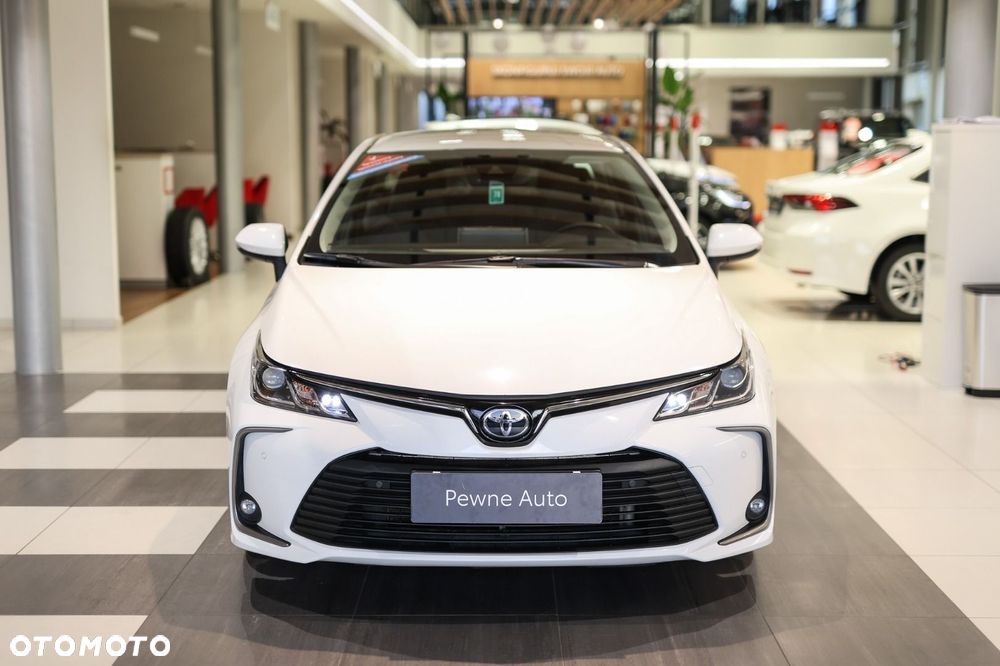 Toyota Corolla - 4