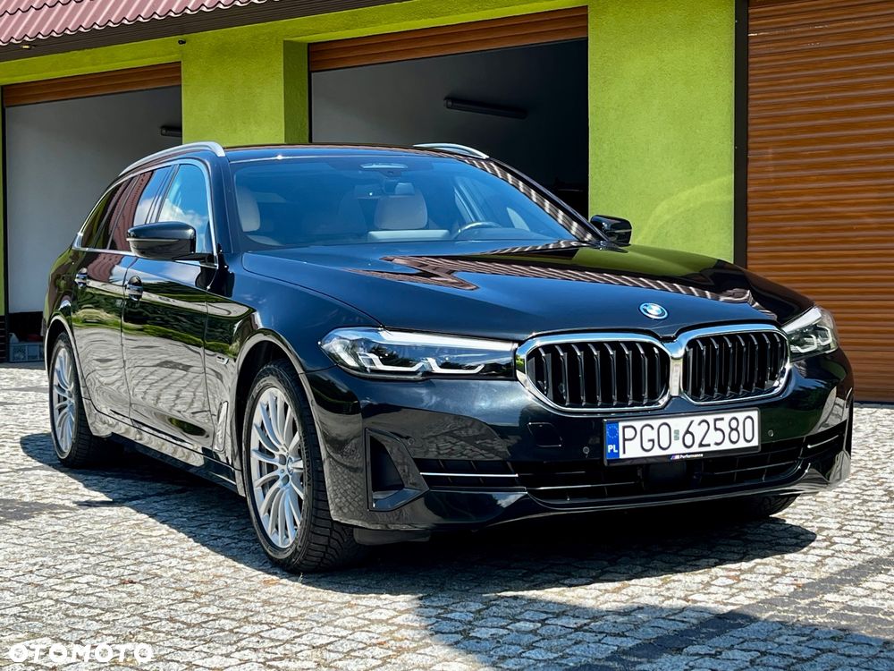 BMW Seria 5 530e - 31