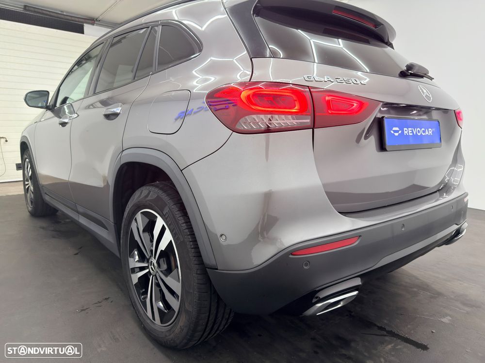 Mercedes-Benz GLA 250 e 8G-DCT Edition Progressive Line - 12
