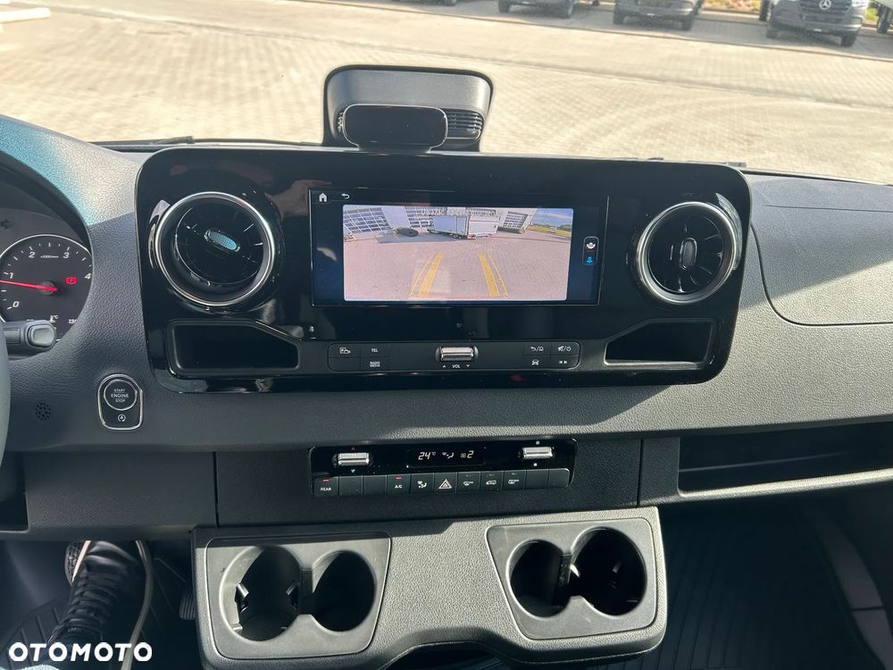 Mercedes-Benz Sprinter Standard PRO 9G-Tronic 907.253 - 9