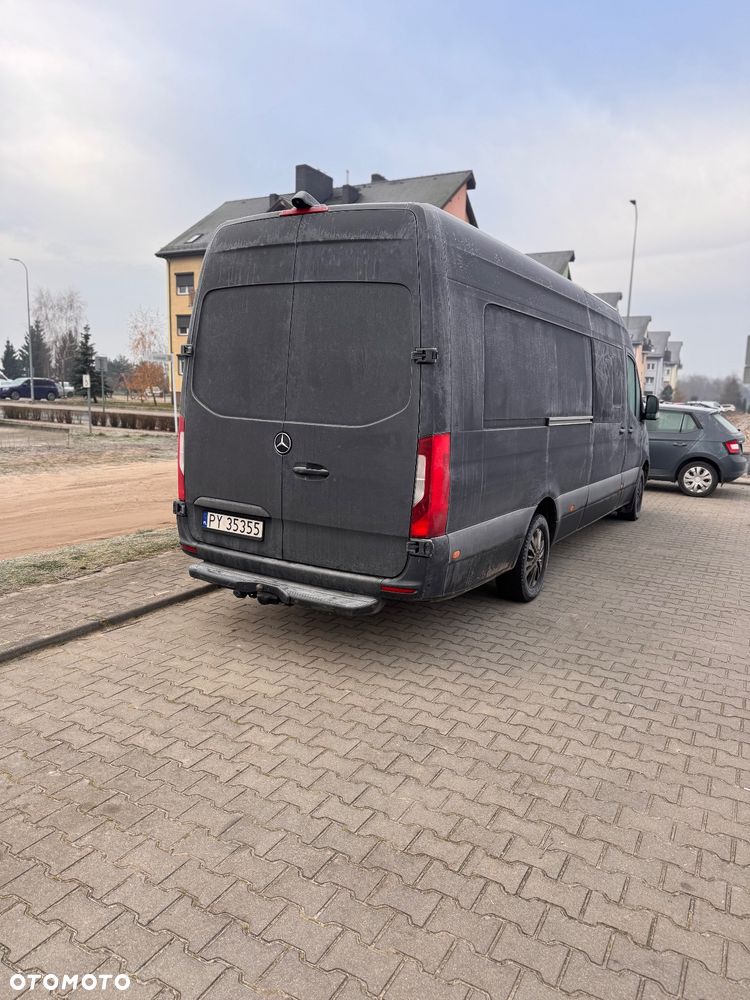 Mercedes-Benz Sprinter - 12