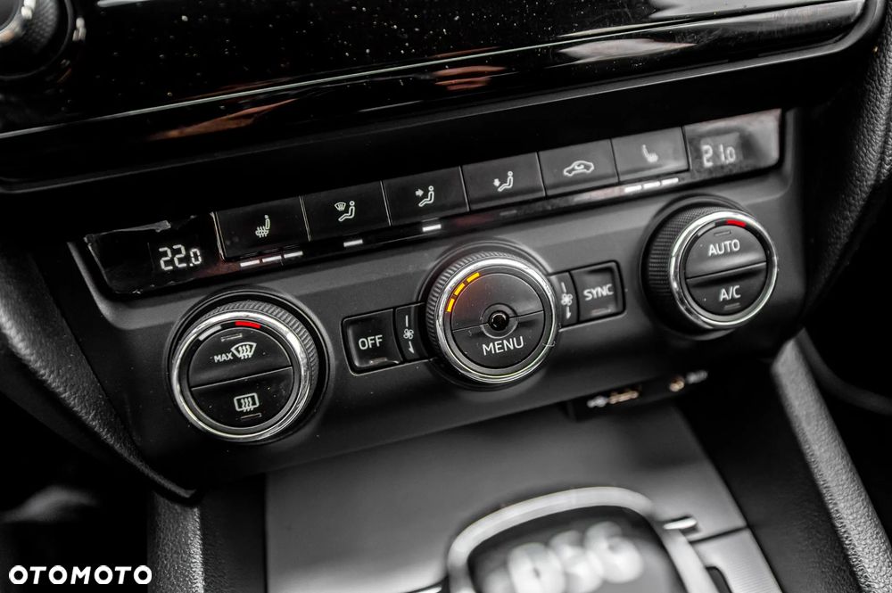 Skoda Octavia 2.0 TDI 4x4 Clever DSG - 29