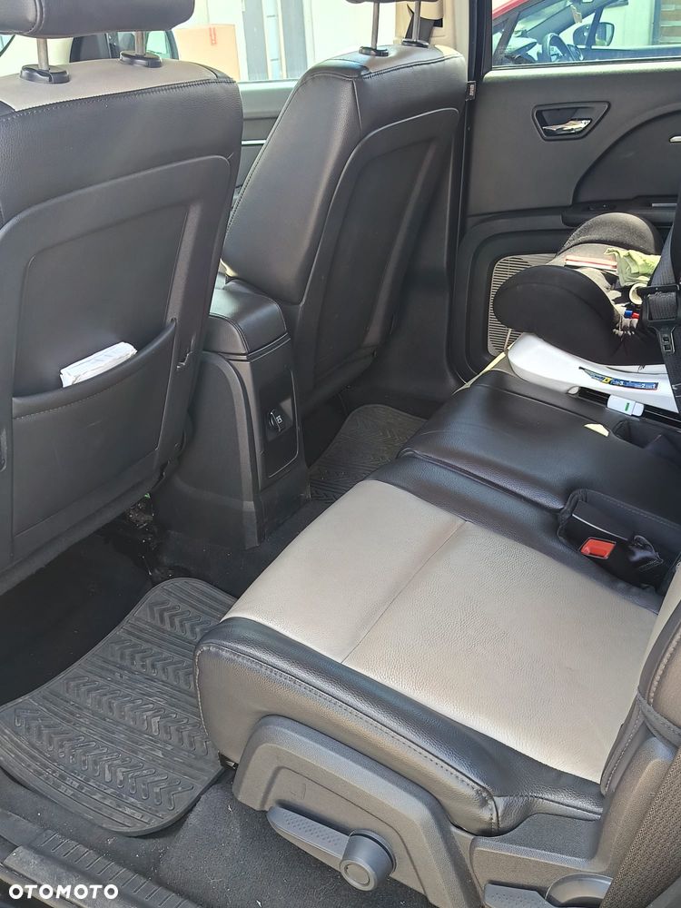 Dodge Journey - 4
