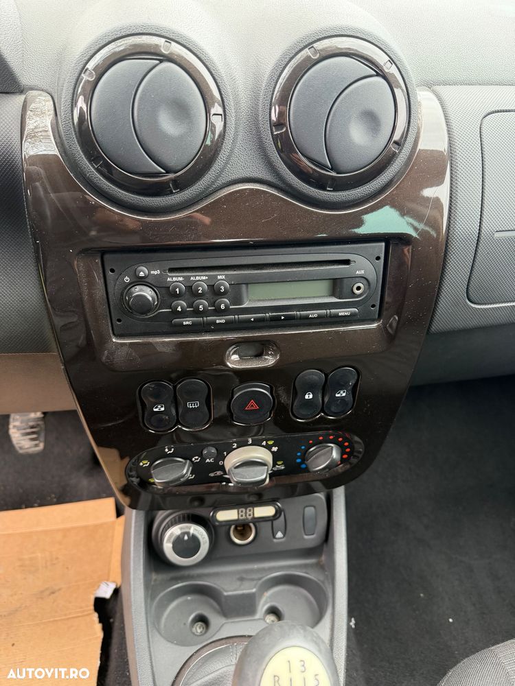 Dacia Duster dCi 110 FAP 4x4 Destination - 11