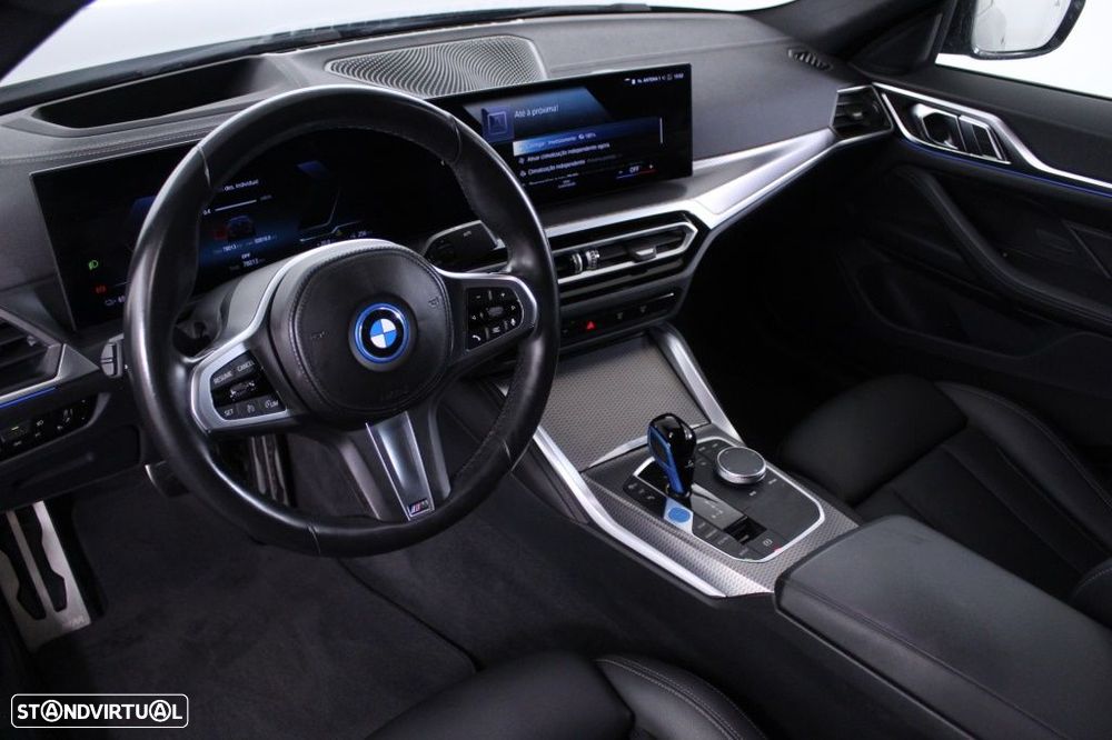 BMW i4 eDrive40 Pack Desportivo M - 32