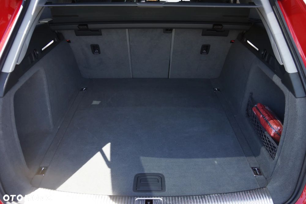 Audi A4 Avant 2.0 TDI - 31