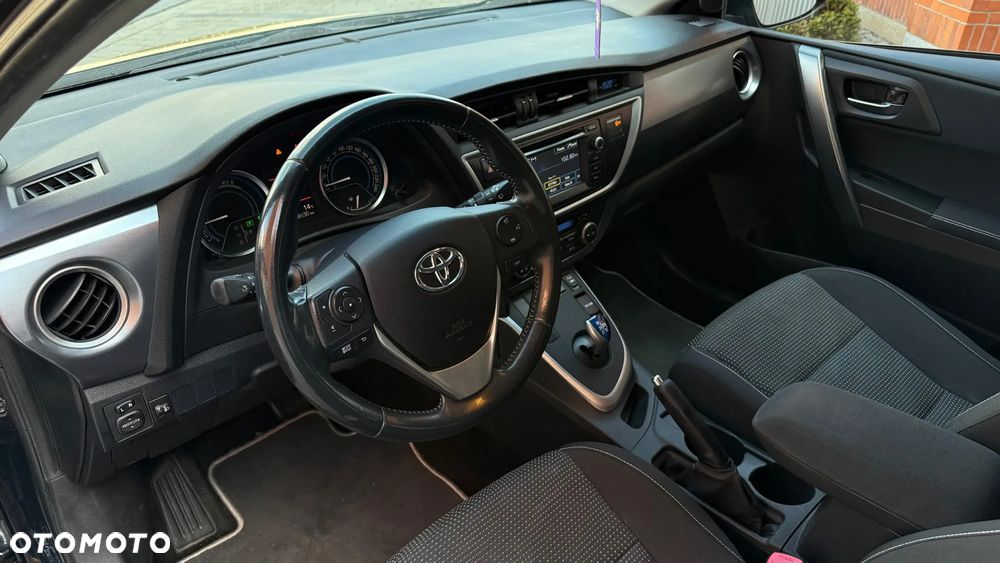 Toyota Auris - 7