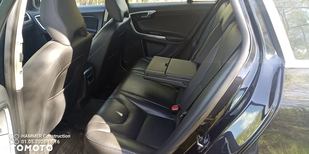 Volvo V60 - 30