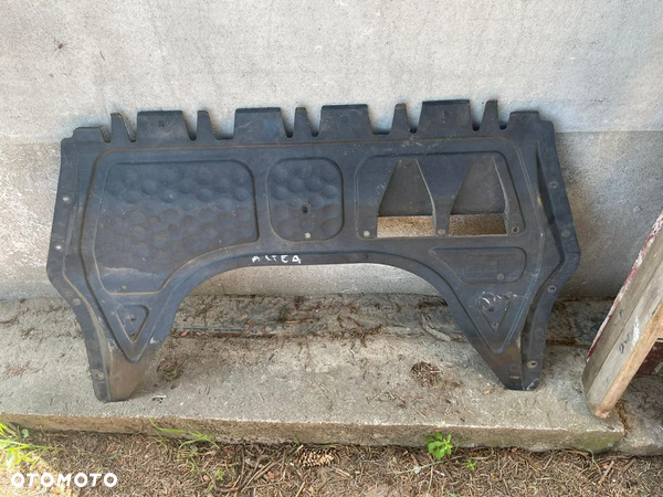 Płyta osłona pod silnik skrzynię biegów VW Volkswagen Jetta Seat Altea 1K0825237J