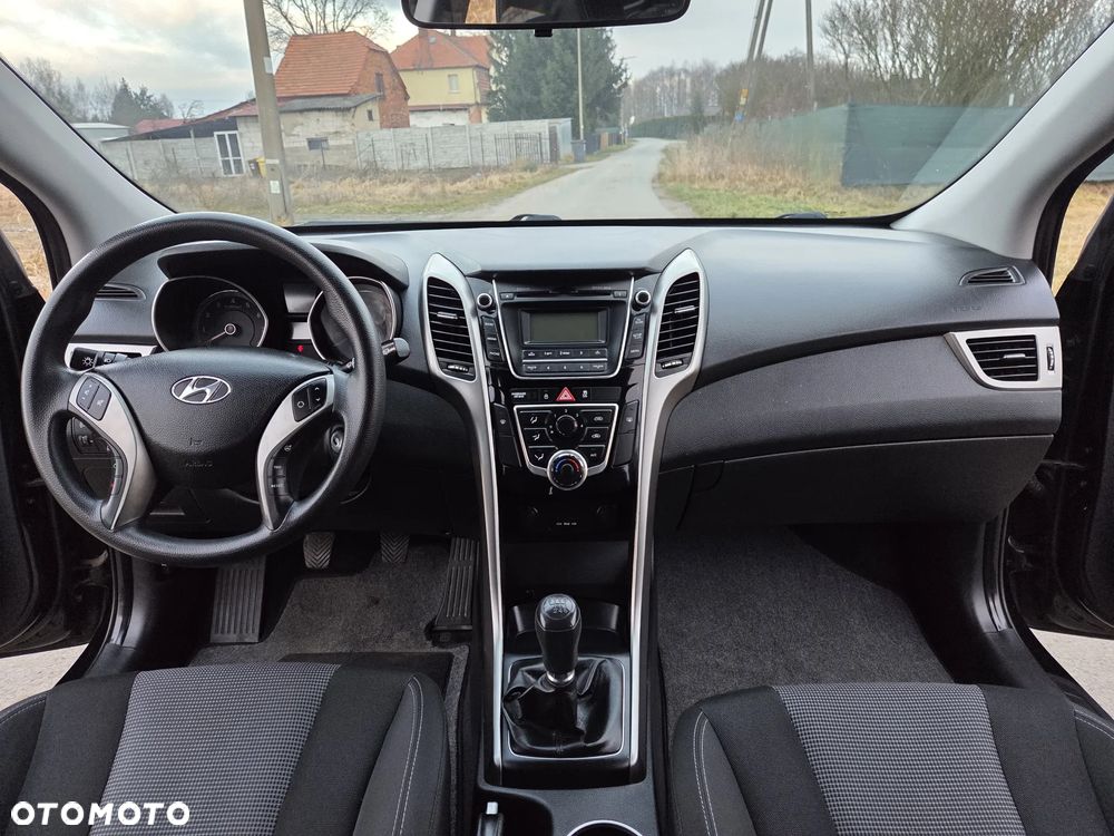 Hyundai i30 1.4 Fifa World Cup Edition - 13