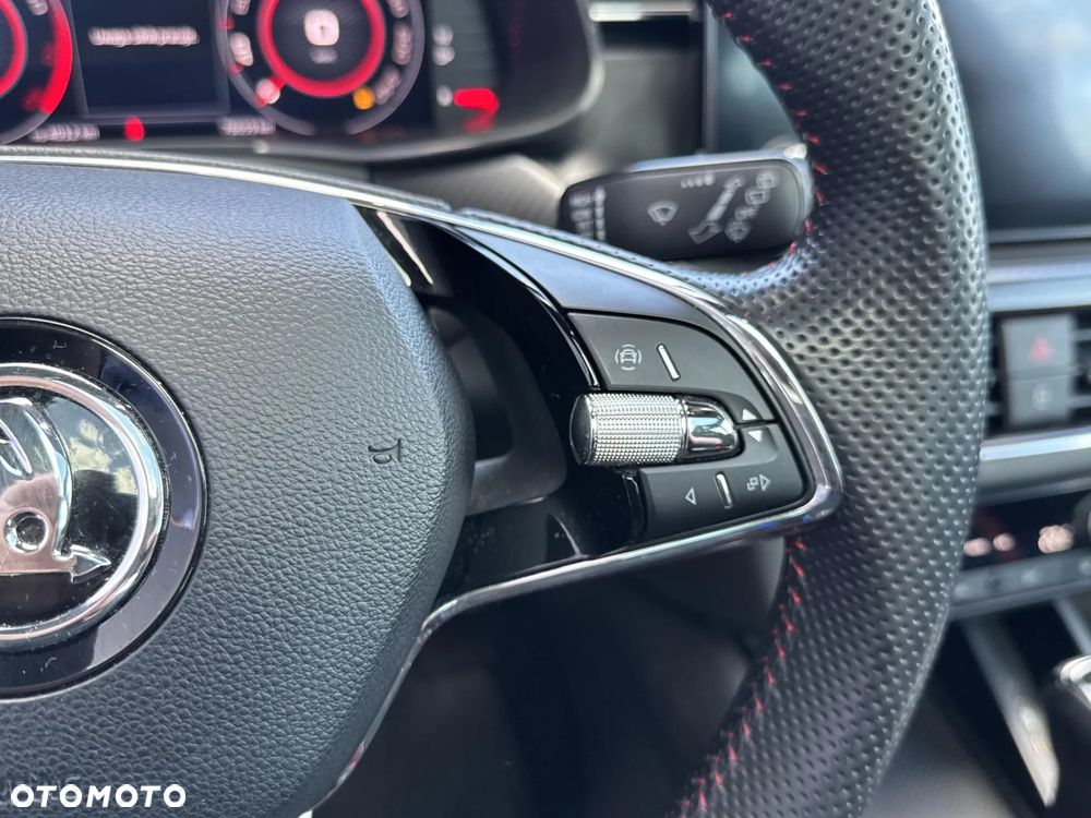 Skoda Kamiq 1.5 TSI Monte Carlo DSG - 18