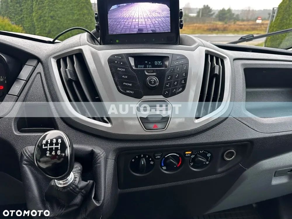 Ford Transit - 9