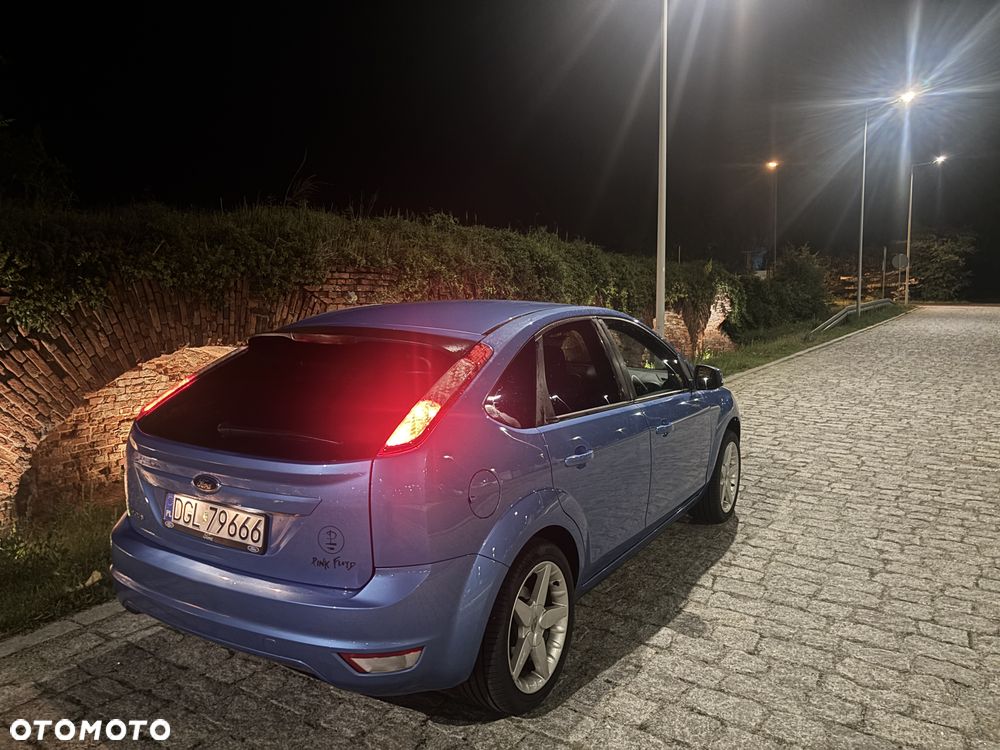 Ford Focus 1.6 16V Style - 27