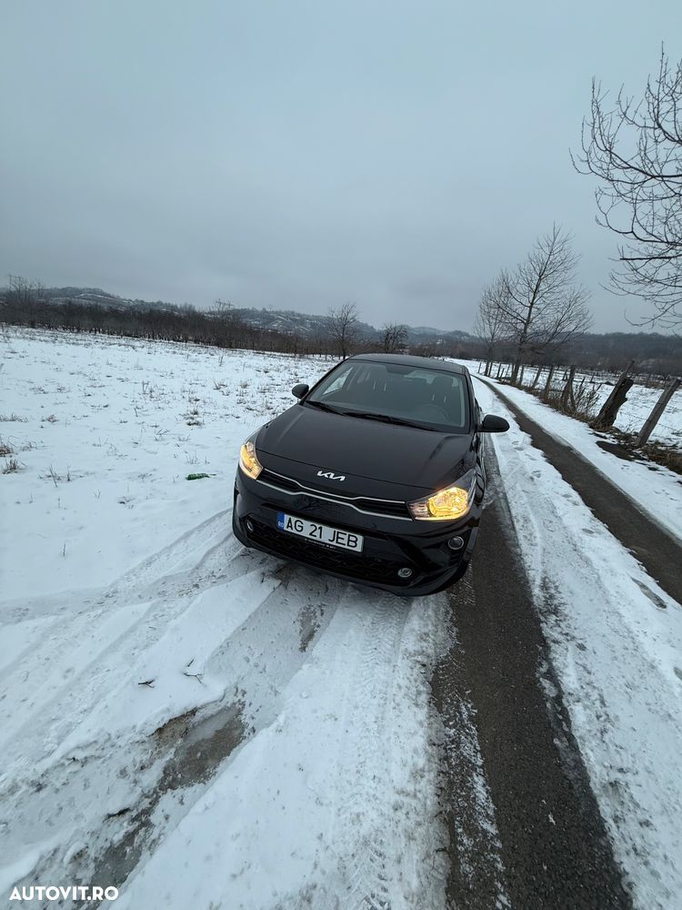 Kia Rio 1.2 MPI 5MT Urban - 2