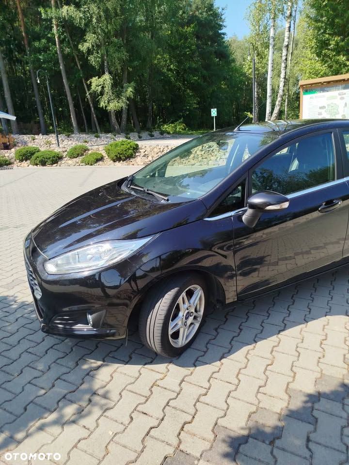 Ford Fiesta 1.0 EcoBoost Titanium - 4