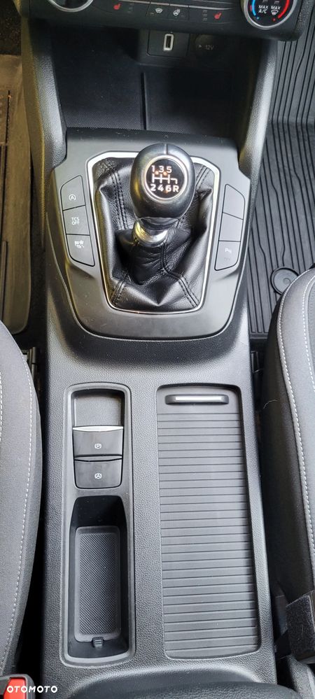 Ford Focus 1.0 EcoBoost Trend Edition - 18