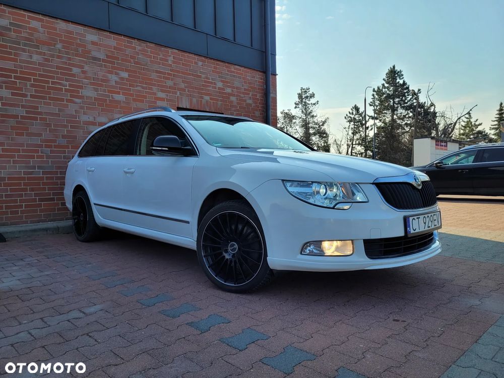 Skoda Superb 1.8 TSI Exclusive - 2