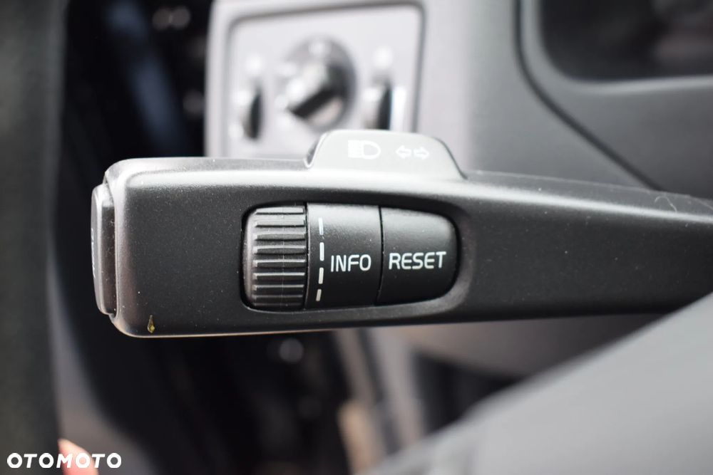 Volvo C30 D2 Edition - 19