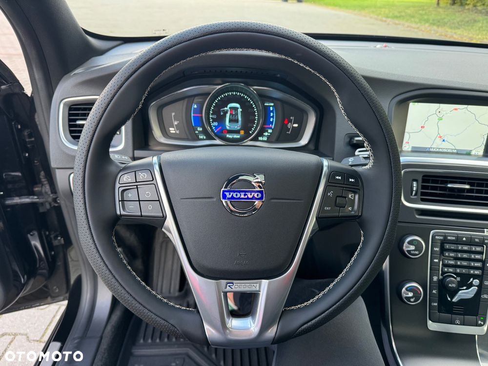 Volvo S60 D3 Summum - 27