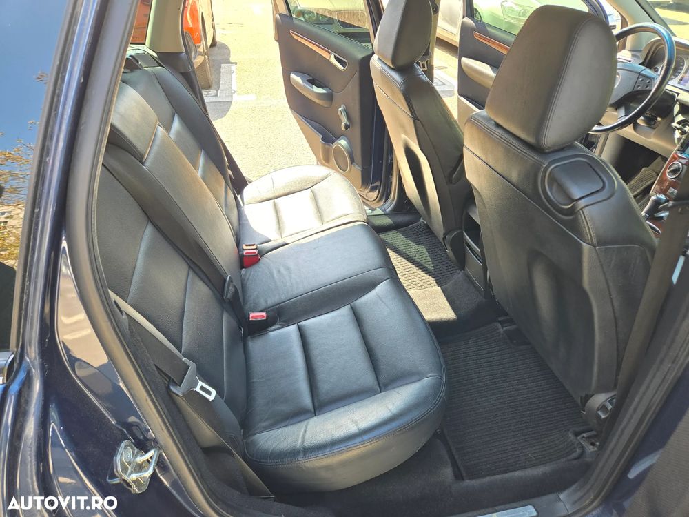 Mercedes-Benz B 200 - 9