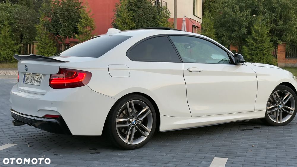 BMW Seria 2 220d M Sport - 4