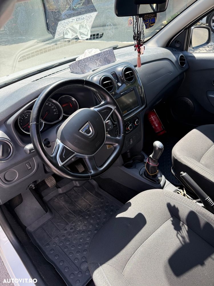 DACIA Sandero 2018 — imagine 10