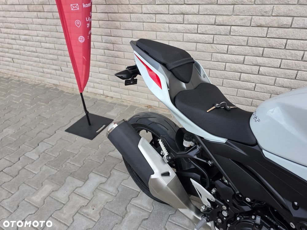 Kawasaki Z - 15