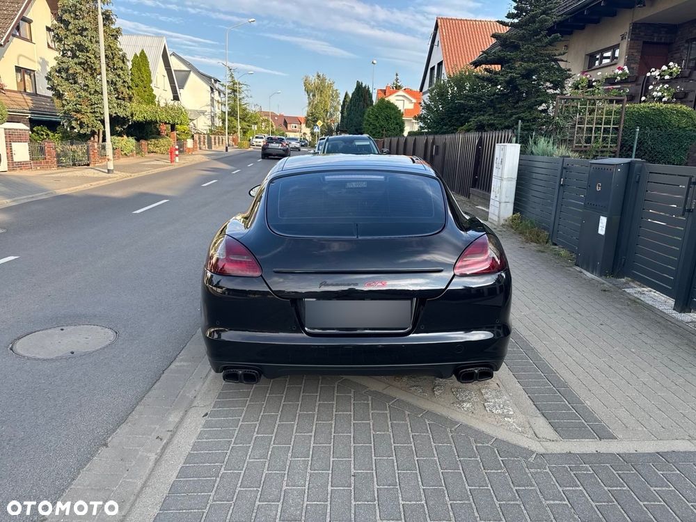 Porsche Panamera GTS - 3