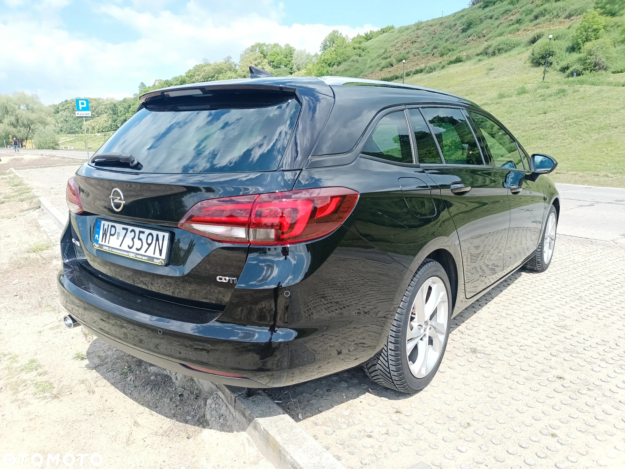 Opel Astra 1.6 D (CDTI) Sports Tourer Dynamic - 11