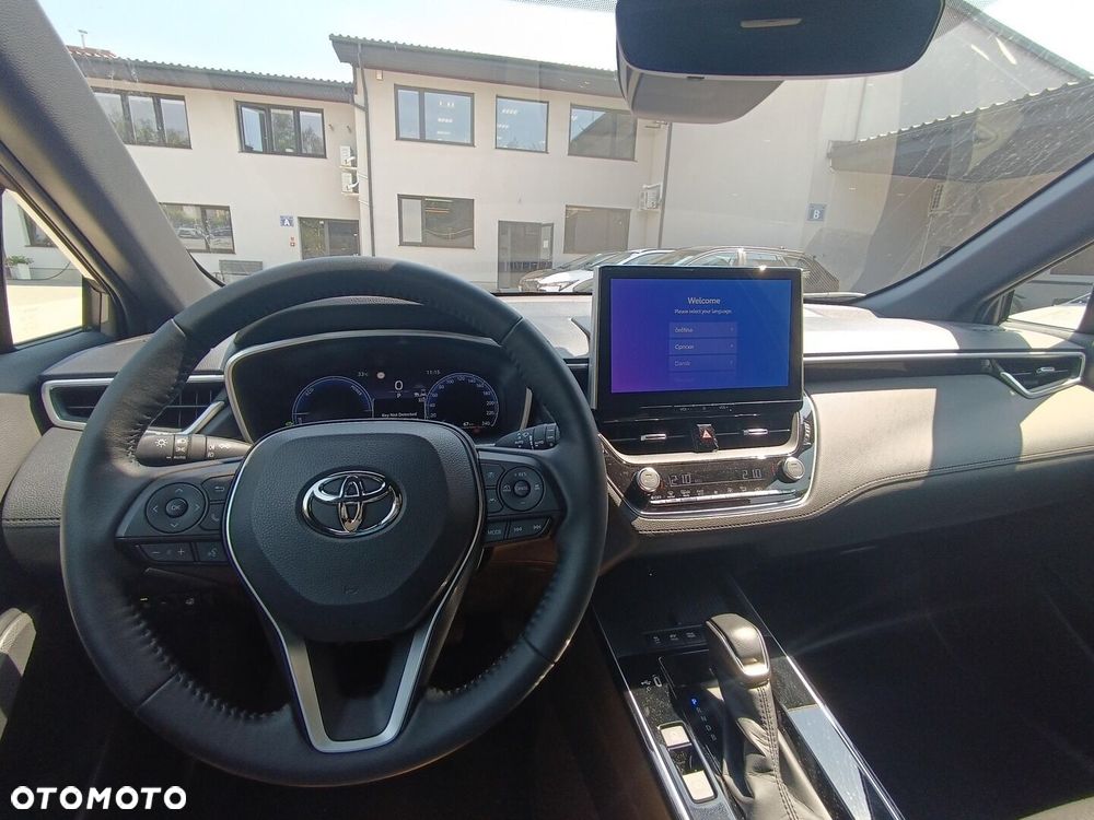 Toyota Corolla Cross - 12