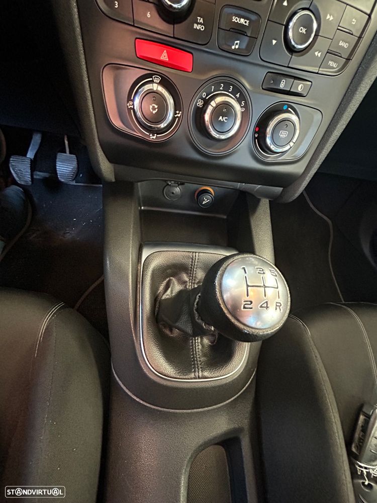 Citroën C4 1.2 PureTech Live - 28