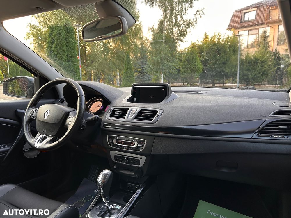 Renault Megane ENERGY dCi 110 EDC BOSE EDITION - 5