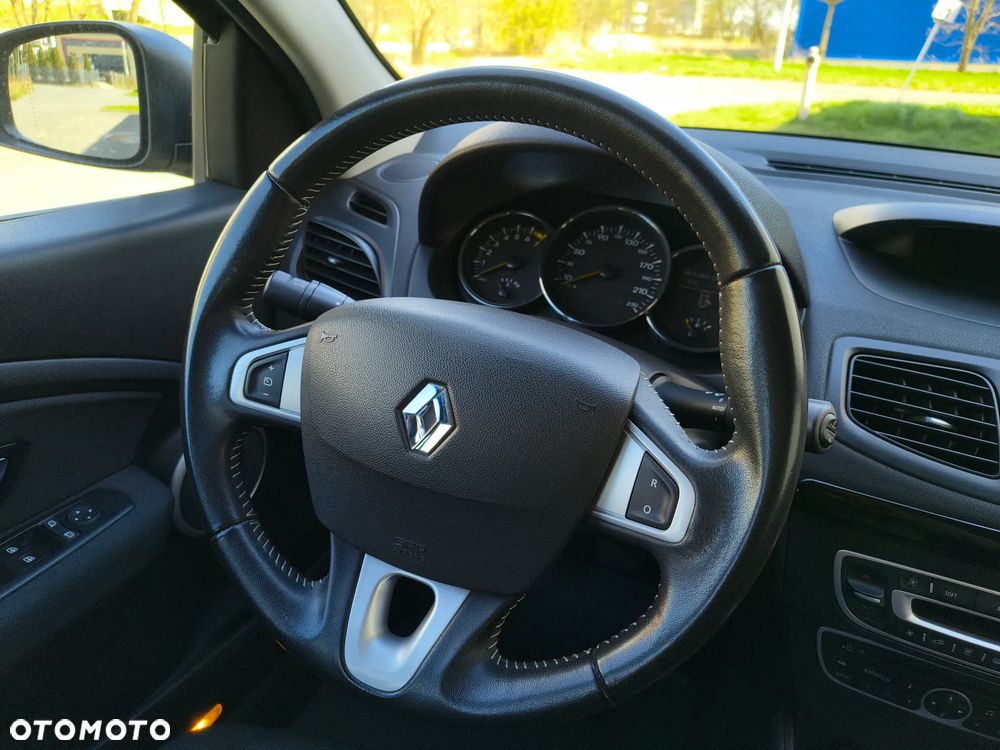 Renault Fluence 1.6 16V Color Edition - 11