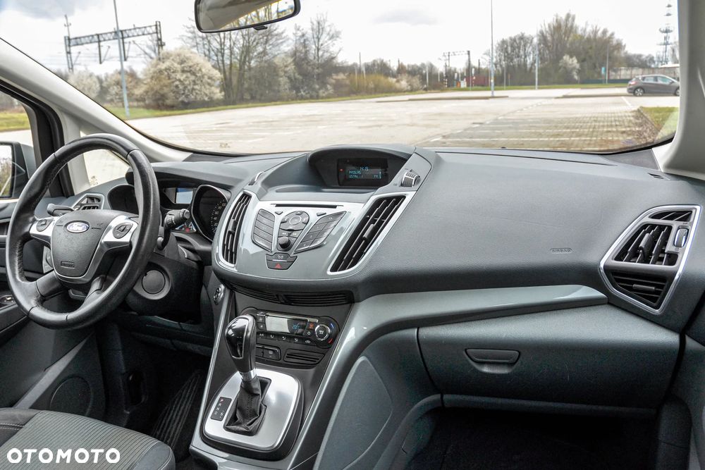 Ford C-MAX - 10