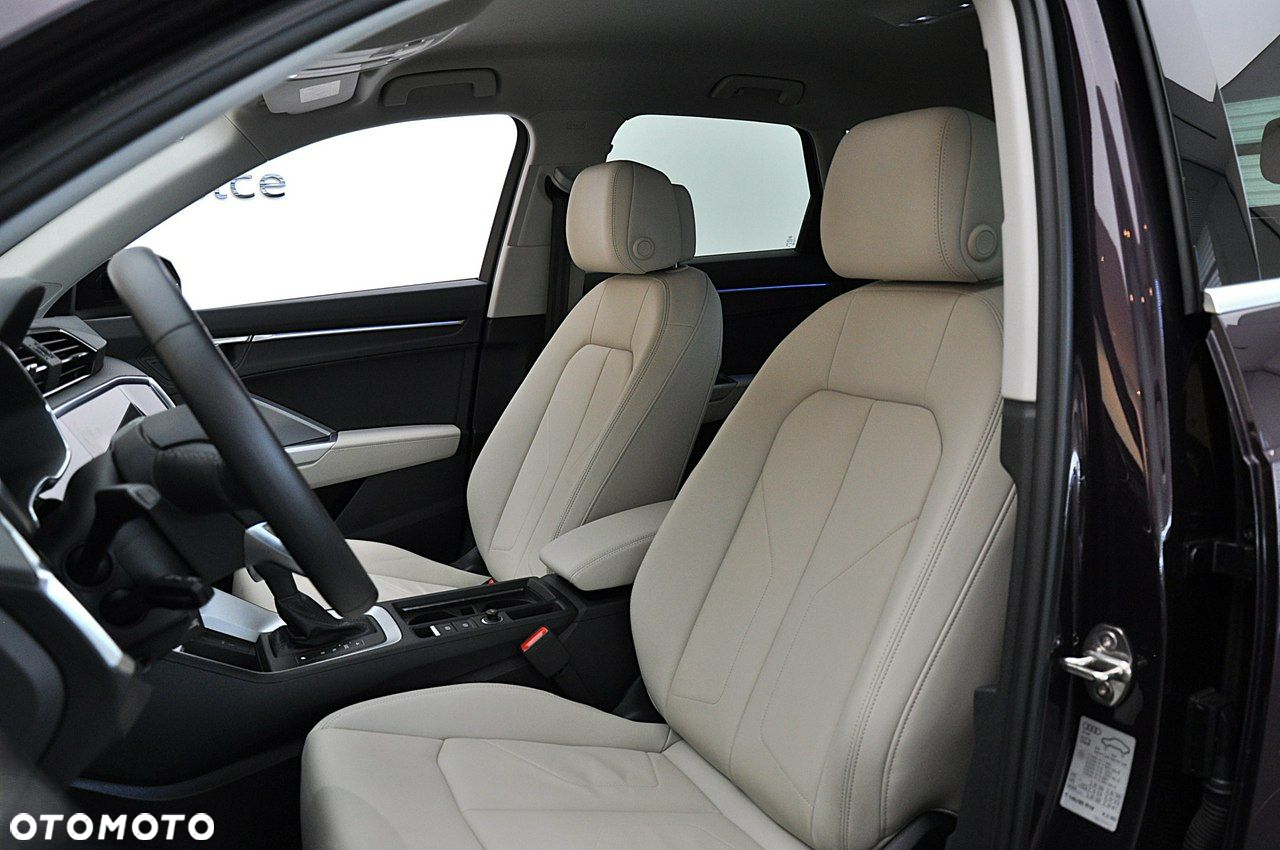 Audi Q3 - 19