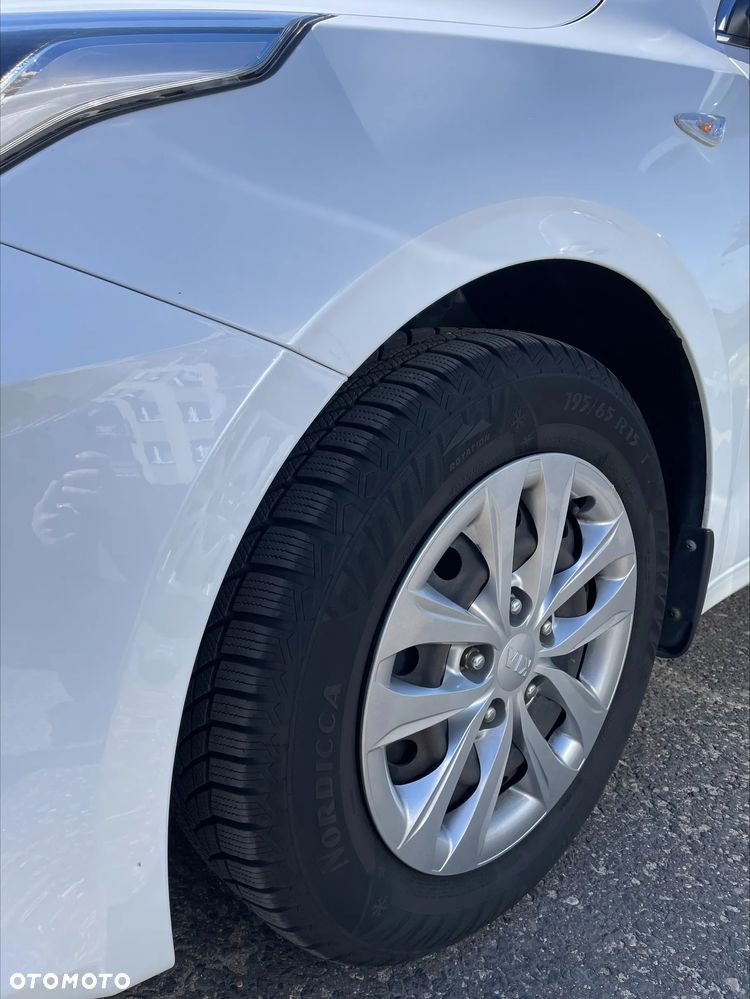 Kia Ceed 1.4 T-GDI M - 8