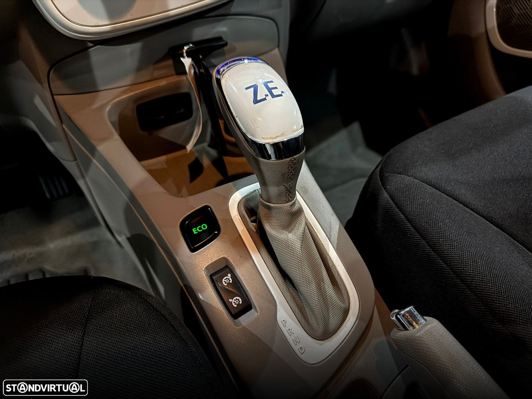 Renault Zoe - 18