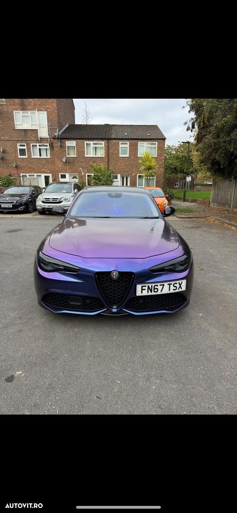 Alfa Romeo Giulia 2.0 Turbo 16V AT8-Q4 Veloce - 1