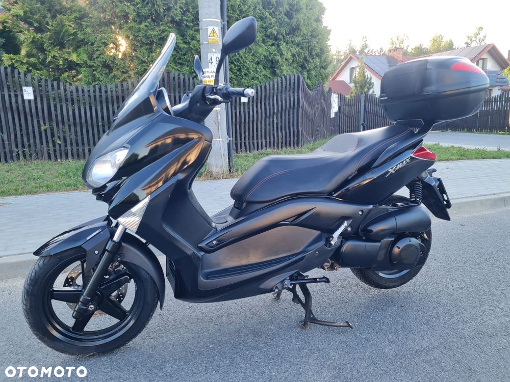 Yamaha X-max - 1