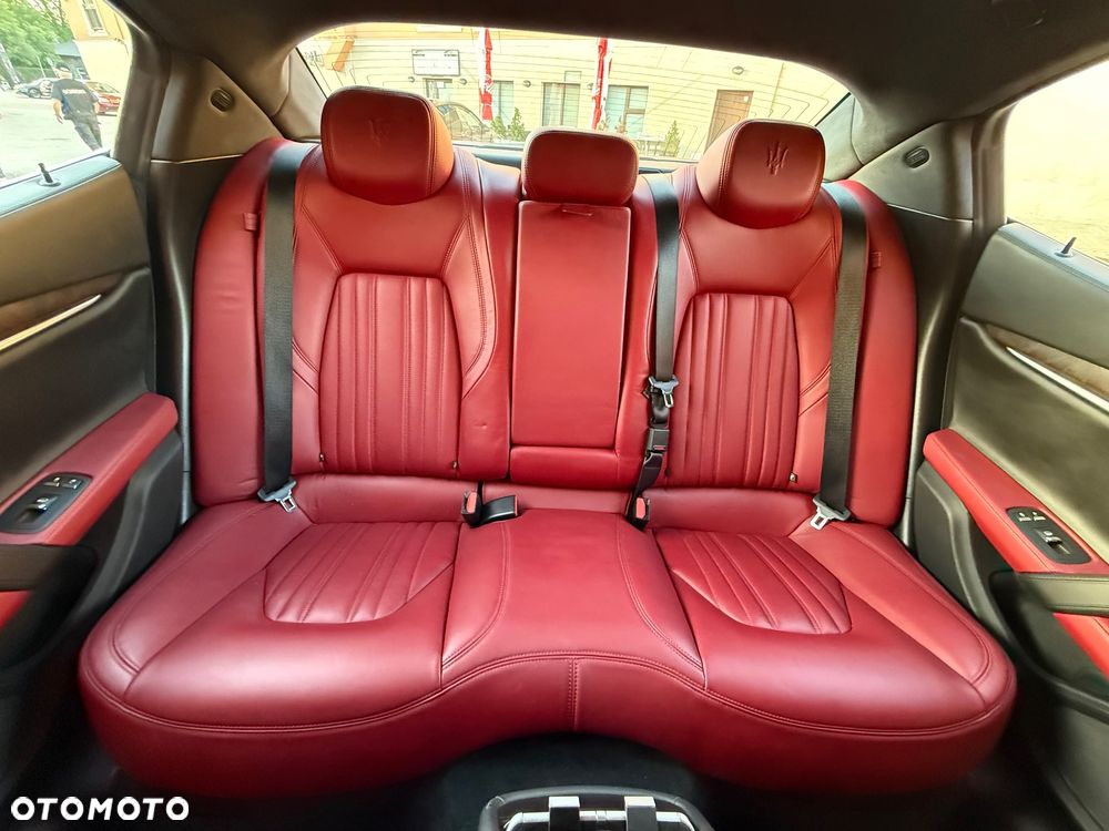 Maserati Ghibli Standard - 26
